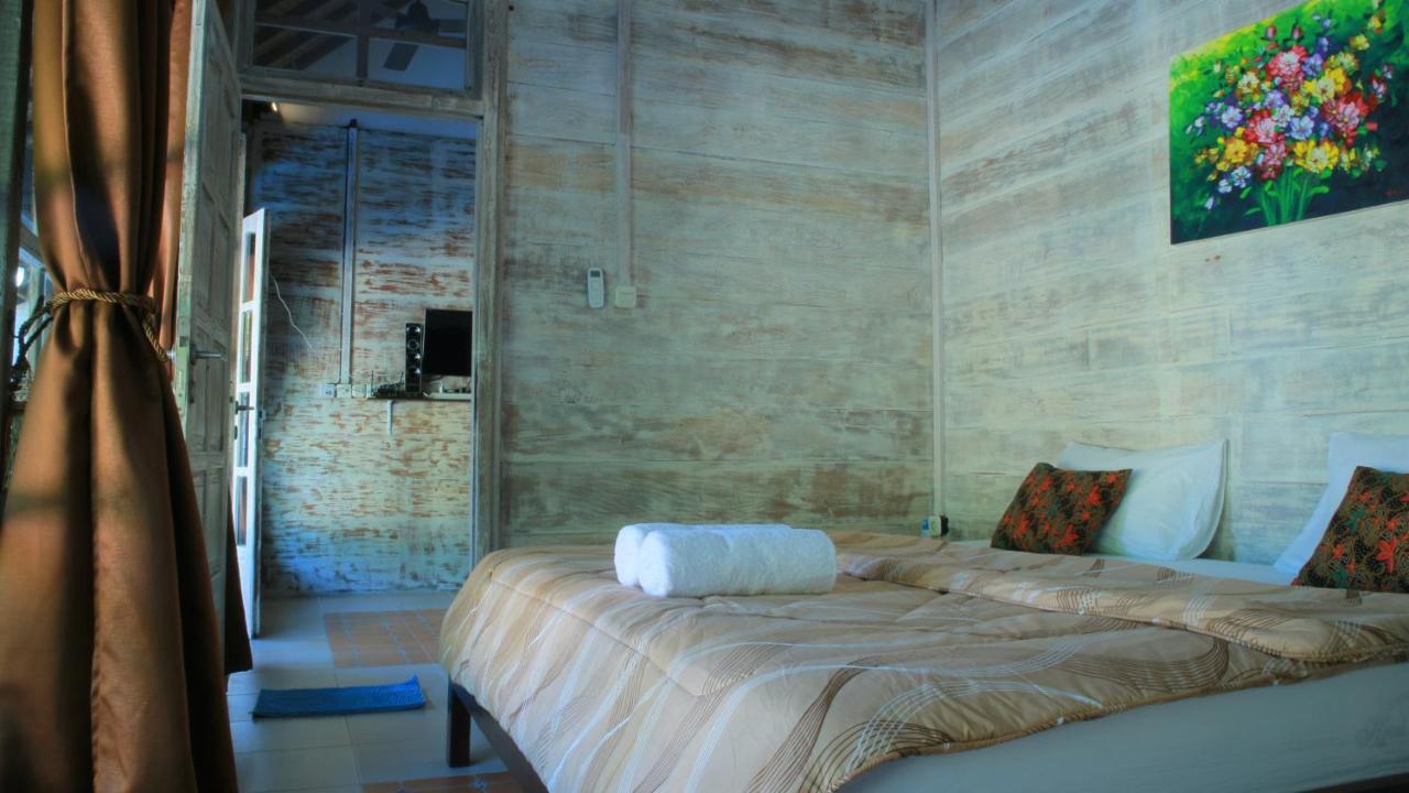 Villa Gt 53 Gili Trawangan Exterior photo